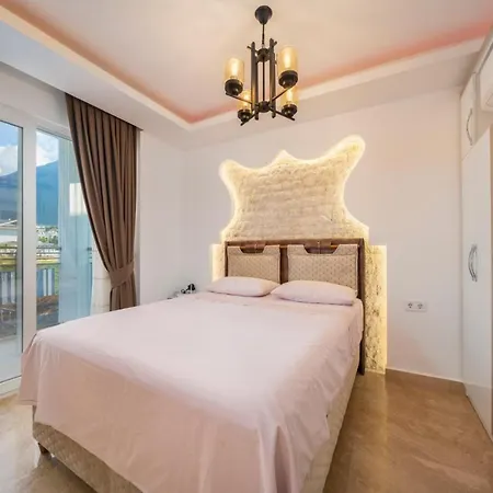 Βίλα Bling Villa Φετιγιέ
