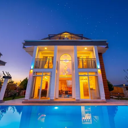 Bling Villa Βίλα *